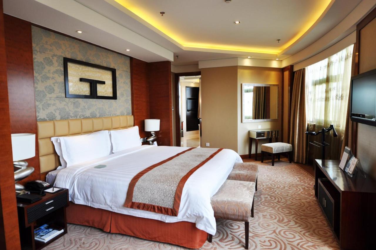 Howard Johnson Caida Plaza Shanghai Cameră foto